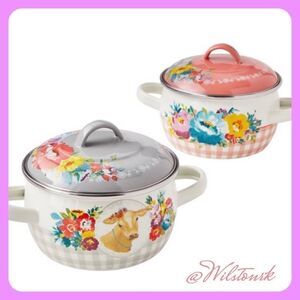 The Pioneer Woman 2- Sweet Romance mini 1.05 Quart enamel Mini Dutch Oven